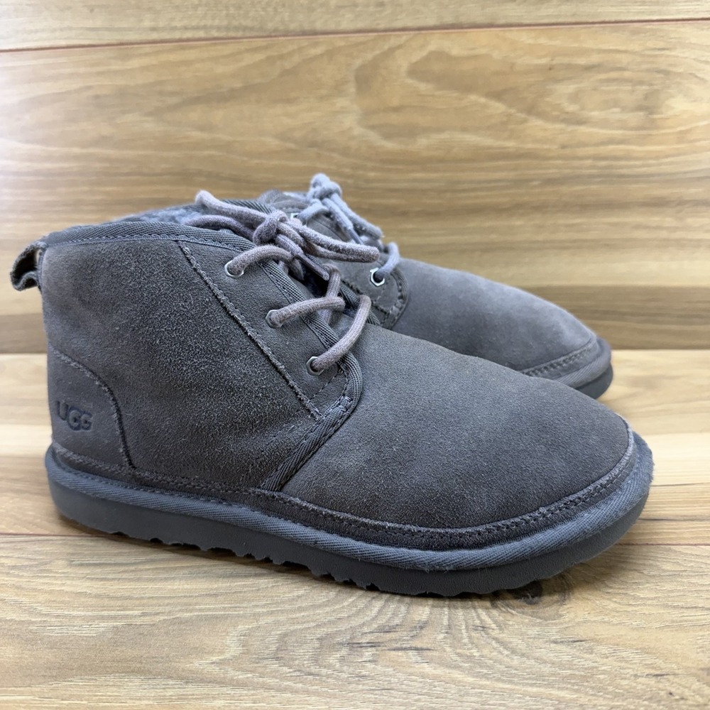 UGG Neumel Chukka Boot Youth Kids Size 6 Gray Suede Sherpa Fur Lined Cozy
